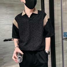 黑色
