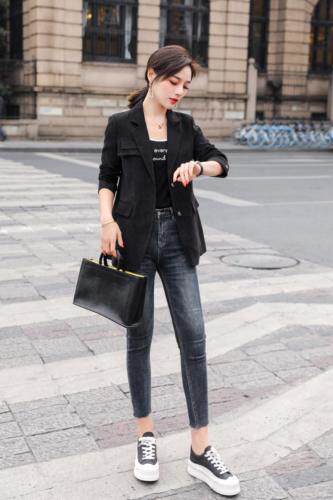 【现货】春装韩版时尚休闲女装小西装，女装西装，雪天使