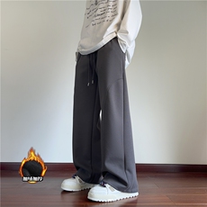 深灰色