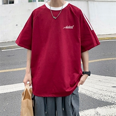 酒红色