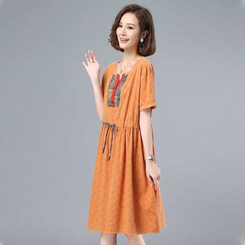 2021夏季新款时尚休闲拼接镂空抽绳连衣裙,女装连衣裙,叶笙衣