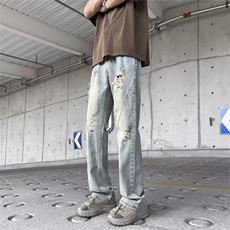 浅蓝色
