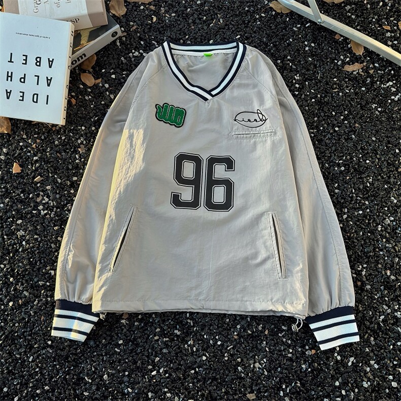港风秋款男V领卫衣棒球服运动条纹夹克外套WY66P45,男装夹克,星座1013-1