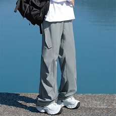 灰色