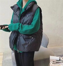 无袖马甲，女装马甲，兜火