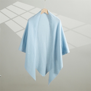 2025年时尚百搭通勤简约休闲三角披肩，披肩，阿娇羊绒