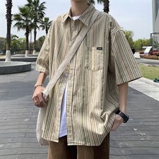 卡其色
