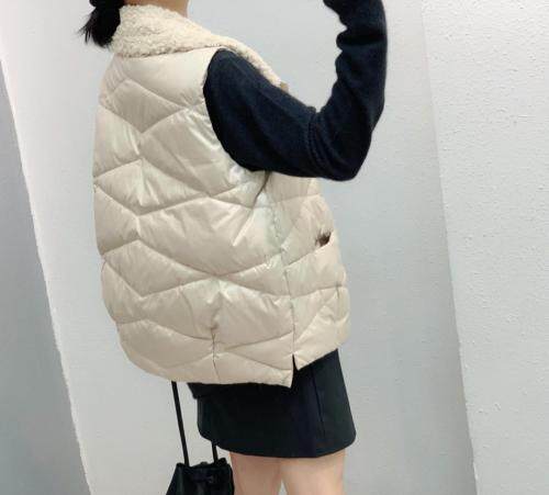 羽绒马甲，女装马夹，流行风暴