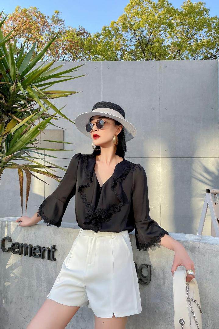 荷叶边喇叭袖上衣，女装，哥卓