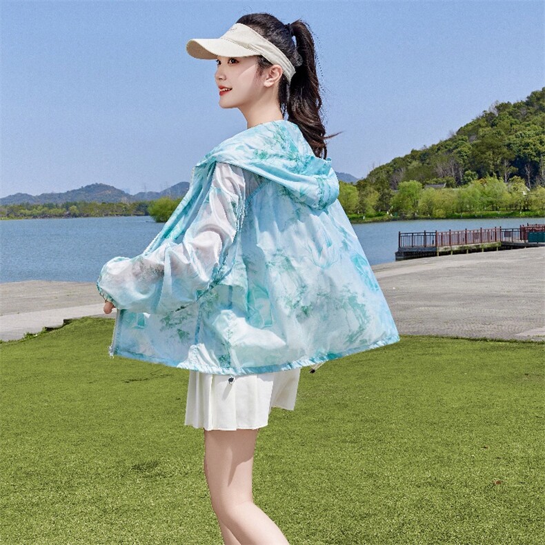 天丝轻薄防晒衣女款2024新款夏季外套妈妈薄款透气大码国风防晒服,女装防晒衣,蝶眷