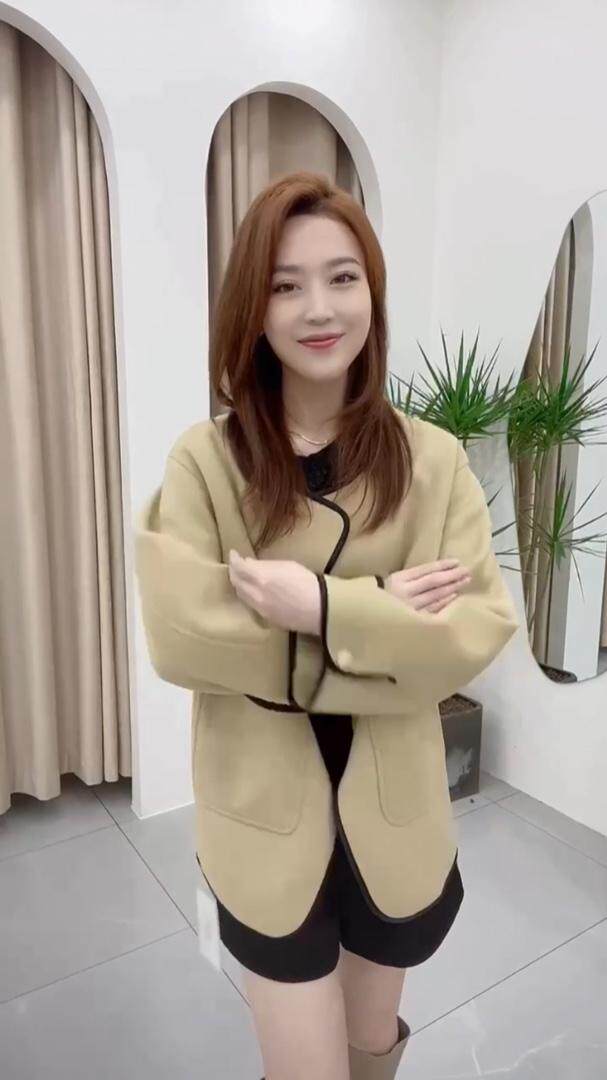 现货三色外套，其它，C&B