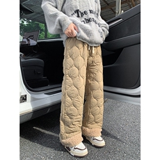 卡其色