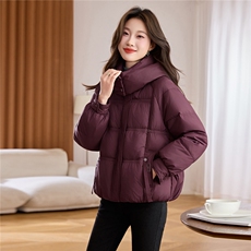 现货。白鸭绒羽绒服女2025冬季新款短款羽绒服外套女加厚，女装羽绒服，依万里