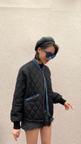 牛仔拼接牛仔羽绒棉，女装，烟雨美人