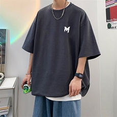 深灰色