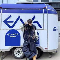 V88-P782025春季美式拼接撞色钉珠棒球服男女宽松百搭休闲夹克，男装T恤，电商B323A