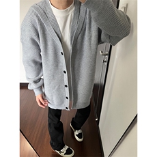 灰色