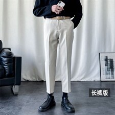 卡其色