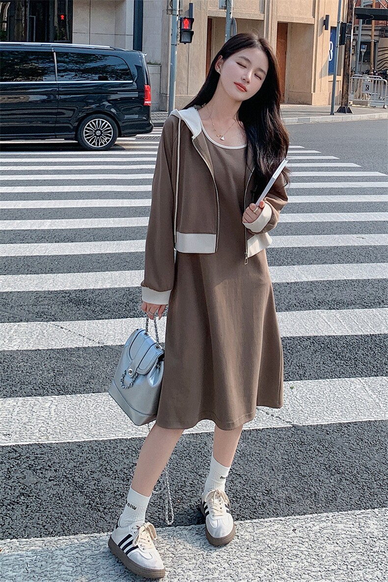 【新品】秋季连衣裙套装-82397-P150-K208,女装套装/套裙,辉之琳