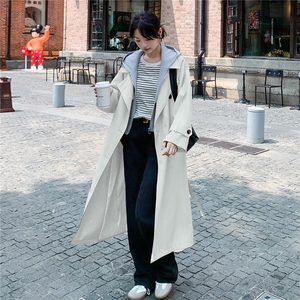 【现货】时尚减龄连帽拼色可脱卸帽宽松休闲风衣外套女秋新款图片