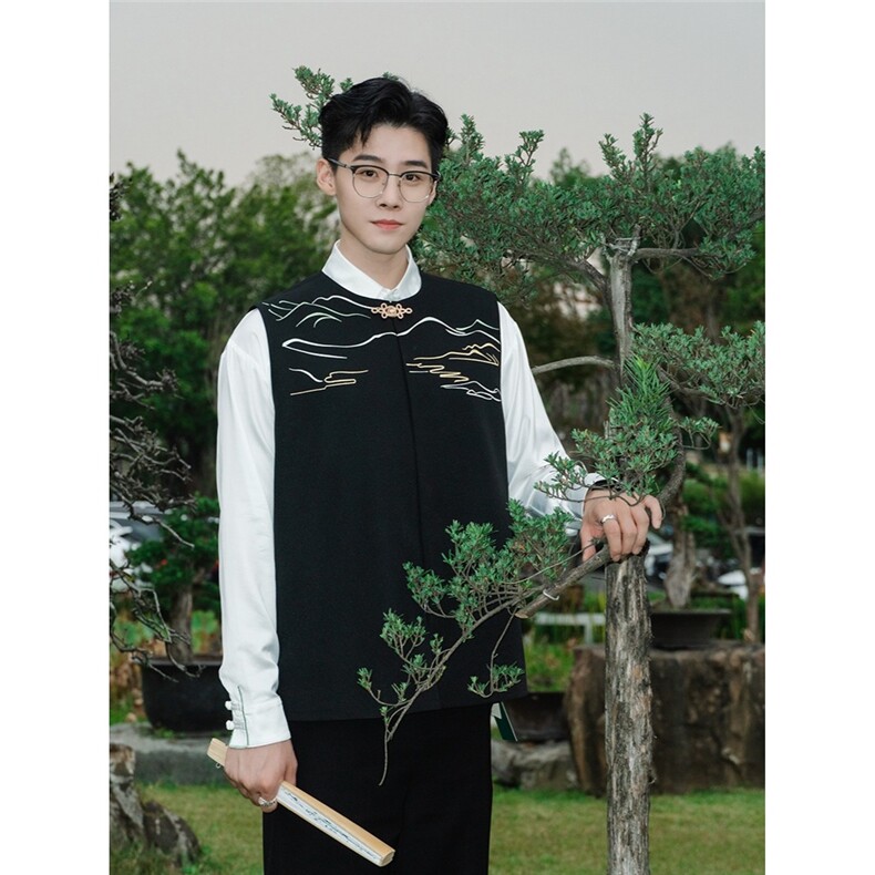 网图新中式男装刺绣圆领马甲男风盘扣马夹复古风坎肩,男装背心/马甲,星座601-1