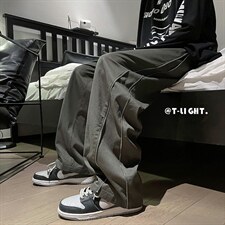 军绿色