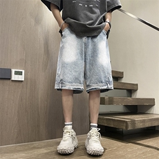 浅蓝色