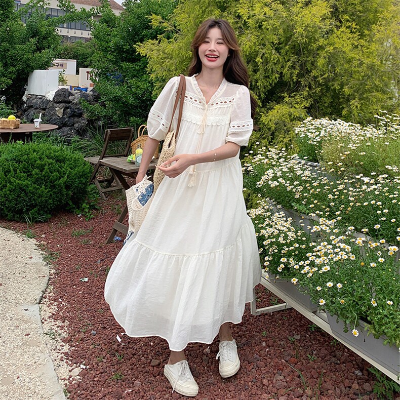 宽松慵懒风白色连衣裙女夏2025新款气质温柔超好看海边度假长裙子，女装连衣裙，C位