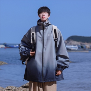 港风山系防水冲锋衣渐变色夹克男：聚酯纤维JK77087P85控128图片