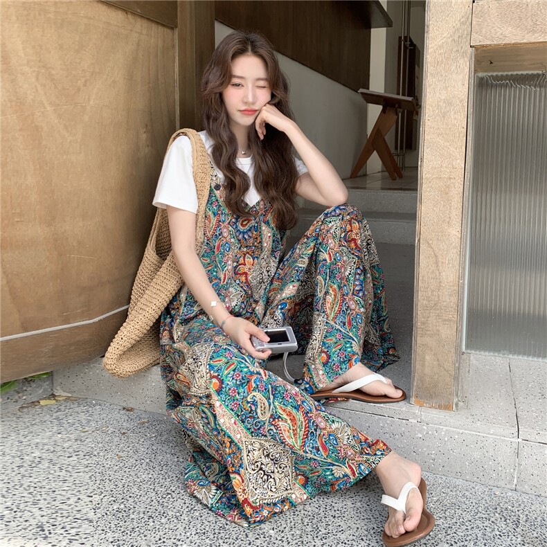 碎花背带裤女夏季2025超火减龄慵懒松弛感时尚休闲宽松显瘦阔腿裤,女装连体裤,2C105