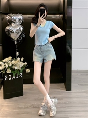 韩系温柔风时尚套装女夏款V领系带披肩假两件上衣牛仔短裤两件套，女装套装/套裙，江南
