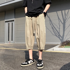 卡其色