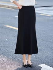 BAO现货2026春秋新款时尚简约百搭高腰显瘦通勤气质中长款半身裙，女装半身裙，卡杰菲