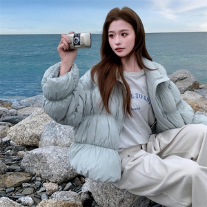 baby蓝短款羽绒服女冬季加厚加绒新款小个子重工抽褶白鸭绒外套图片