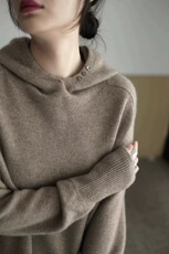 秋冬季新款舒适显瘦时尚套头简约三扣七针连帽羊毛衫，女装羊毛衫，伟泽羊绒