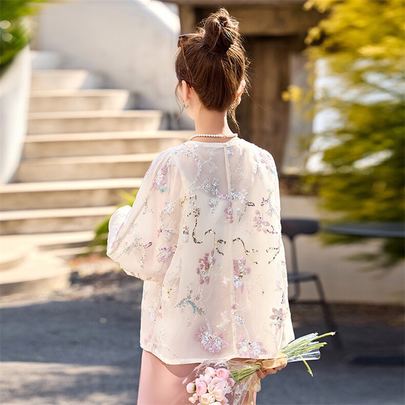 重工珠片钉珠刺绣薄款外套女2025夏季新款时尚宽松国风防晒衣开衫,女装短外套,韩宇舍