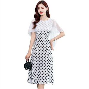 采系列 | 碎花拼接设计感五分袖连衣裙上品折扣女装25春小黑裙女图片