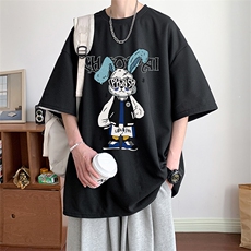 黑色