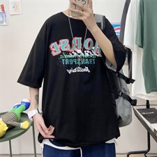 黑色