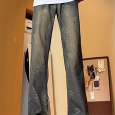 浅蓝色