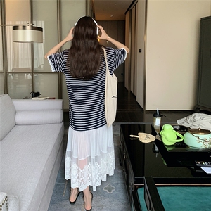 现货 设计感韩系条纹拼接蕾丝花边连衣裙 M28 P125 K178图片