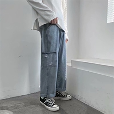 浅蓝色