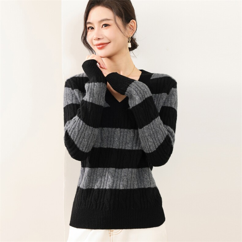 2025年秋季长袖宽条V领麻花时尚百搭通勤简约休闲，女装羊毛衫，锦弘羊绒