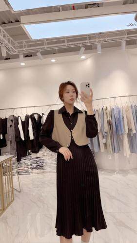 秋装新款、时尚潮流两件套，其它，倾城伊人