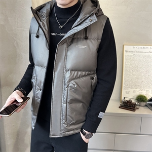 短款连帽羽绒马甲男 休闲日系面包服保暖外套马夹背心M613-P130图片