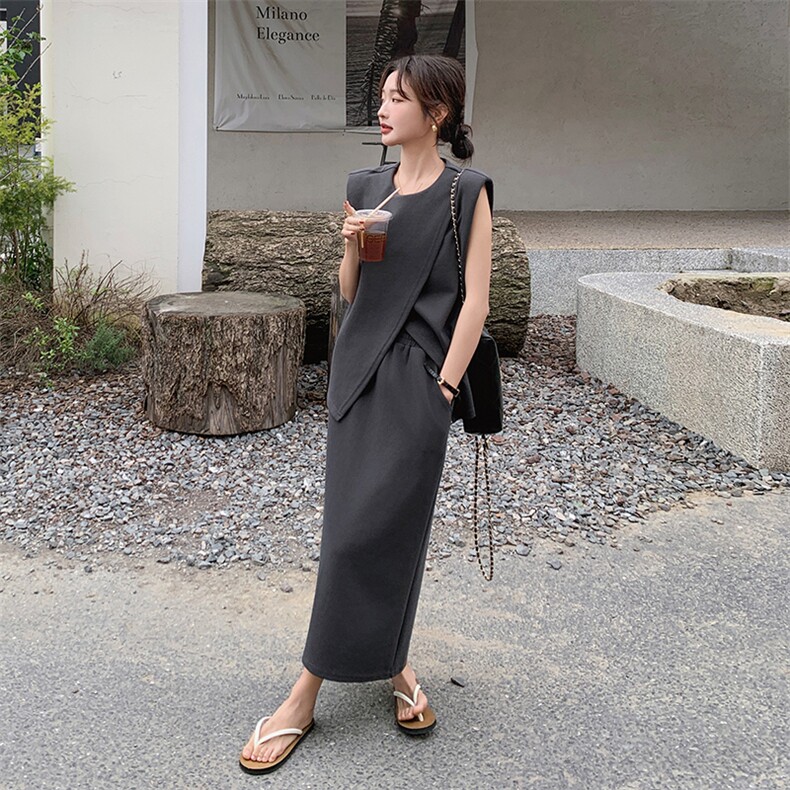 灰色休闲套装女夏2024新款干练气质高级感不规则上衣半身裙两件套,女装套装/套裙,2C095