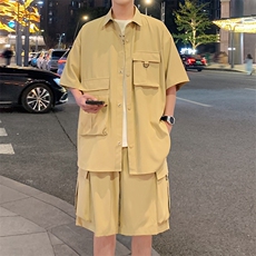 卡其色