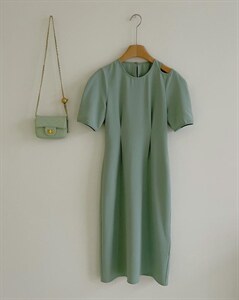 特色服装非连衣裙莫属， 它有着太多的可能性，简直喜欢不得了，女装连衣裙，SPARKS OF FIRE