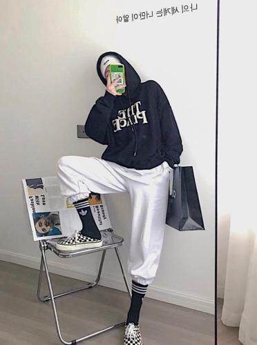 连帽字母卫衣SM，女装卫衣/绒衫，尚映