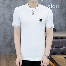 白色